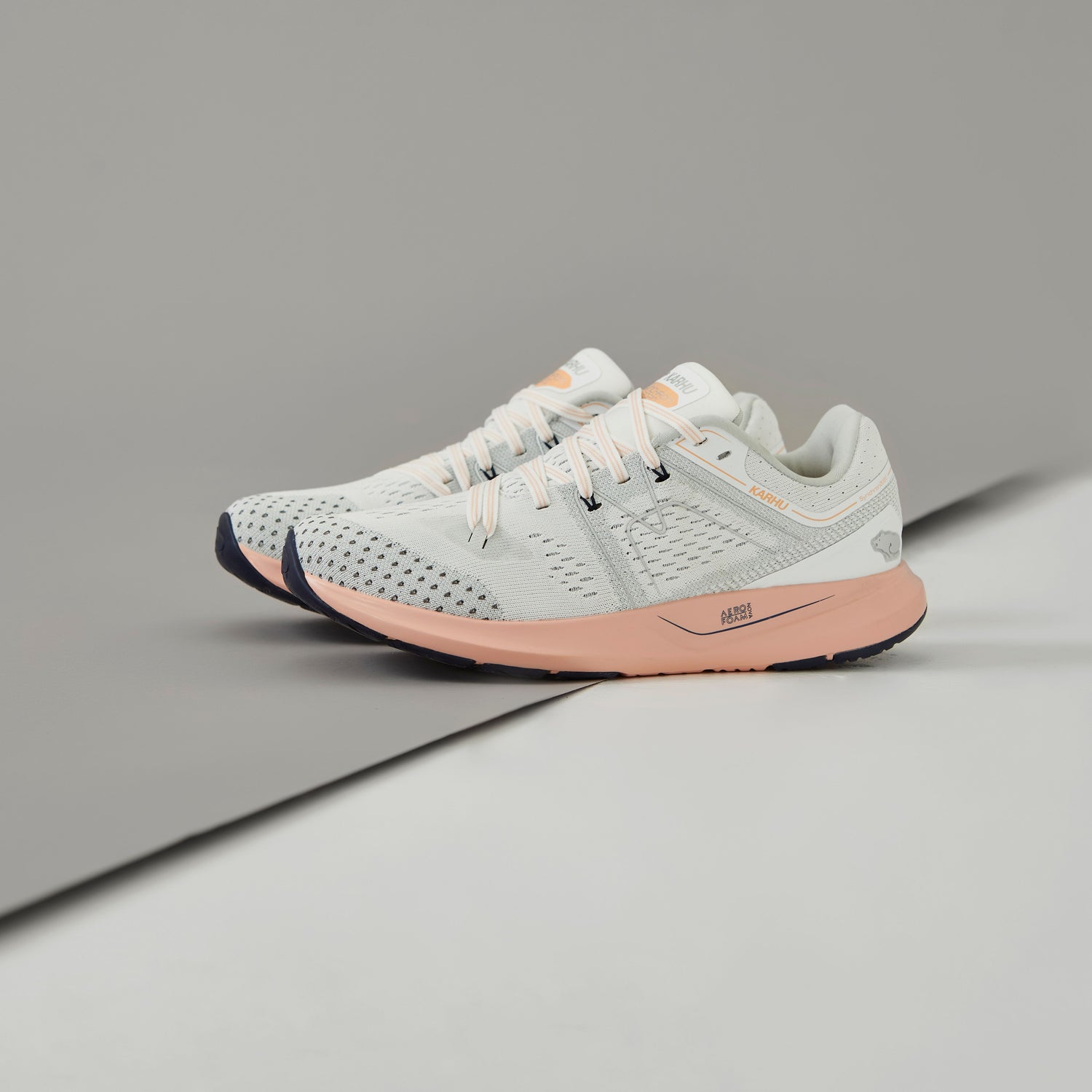 KARHU SYNCHRON 2020 ''DUSTY CORAL''