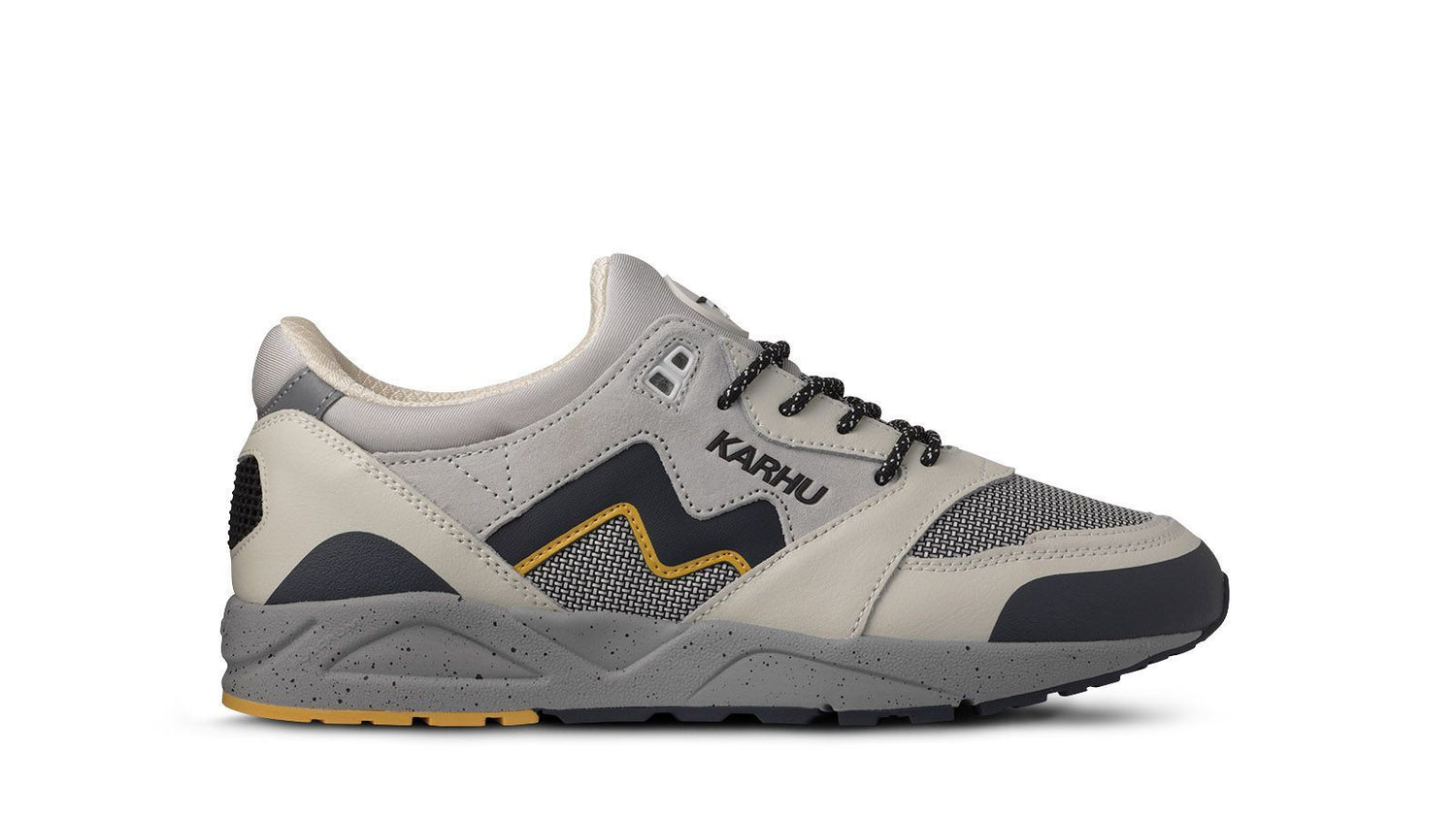 Karhu sneaker Aria 95 - lily white / india ink