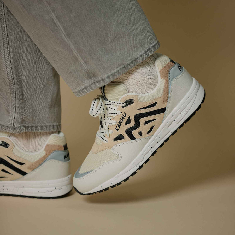 Karhu Legacy 96 - Blan de Blanc / Wood Ash F806084 | Lifestyle sneakers