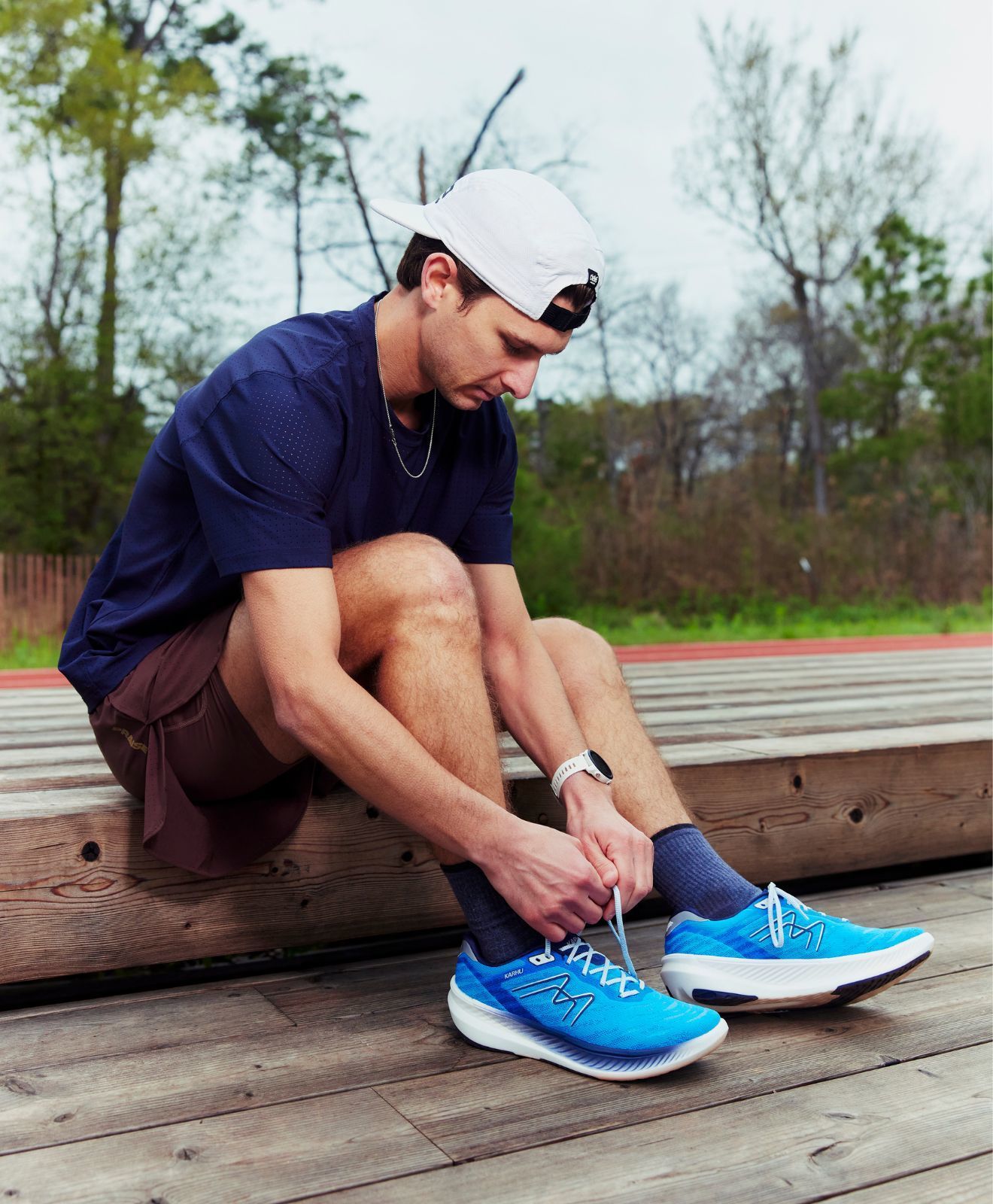 Lacing up the KARHU Fusion 4.0 before a track workout