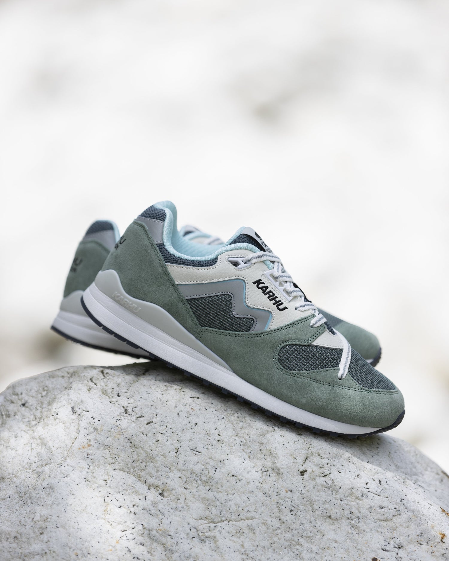 KARHU Synchron classic F802678